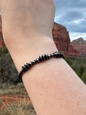 Handmade Triple Saucer Brushed Steel Western Pearl Bracelet